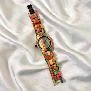 Bewell Handcrafted Multicolor Early 2000's Bohemian Wood Wrist Watch